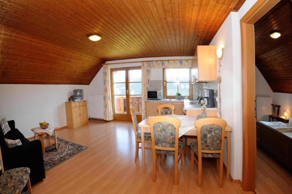 Haus Lukasser グレーブミング 部屋 写真